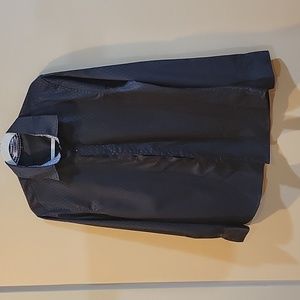 Men's black button-up size medium.